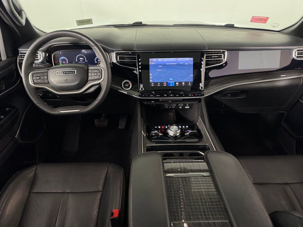 Used 2022 Jeep Wagoneer Series II w/ Convenience Group I AWD/4WD image 14