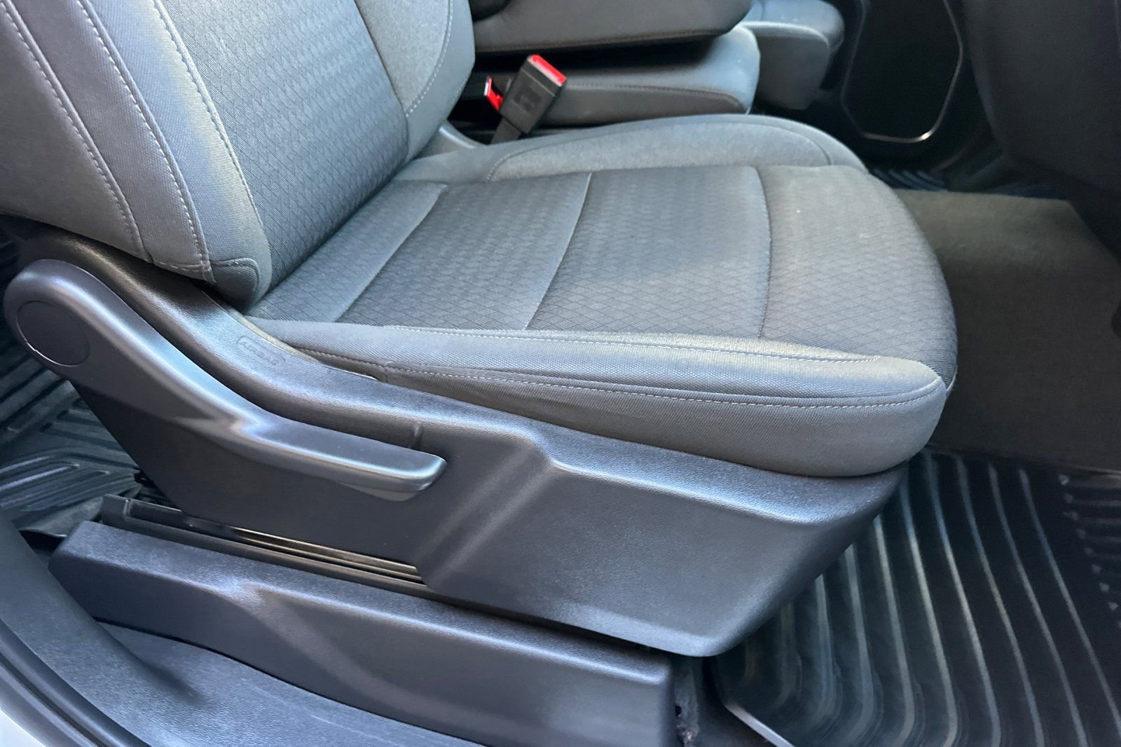 Used 2024 Chevrolet Silverado 2500 LT image 22