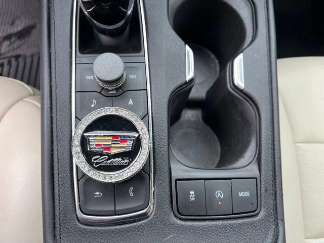 Used 2021 Cadillac XT4 Sport AWD/4WD image 33