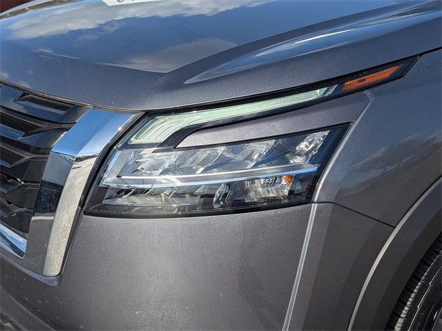 Certified 2022 Nissan Pathfinder S image 17