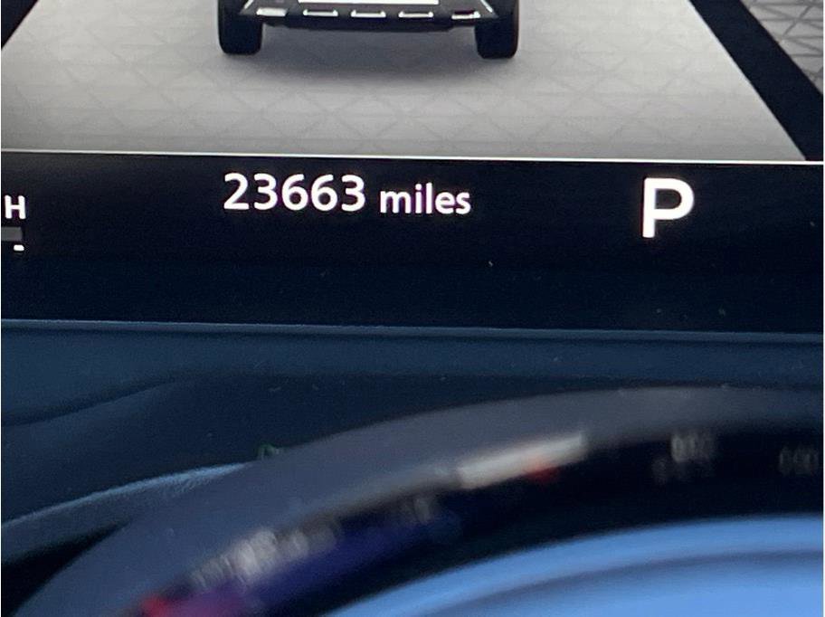 Used 2022 Nissan Rogue Platinum w/ Head-Up Display Package image 20