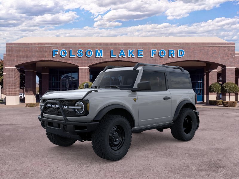 New 2026 Ford Bronco Badlands w/ Black Appearance Package AWD/4WD image 1