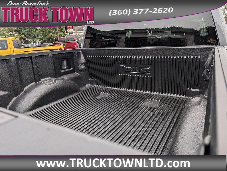 Used 2023 Ford F150 XLT w/ Trailer Tow Package image 8