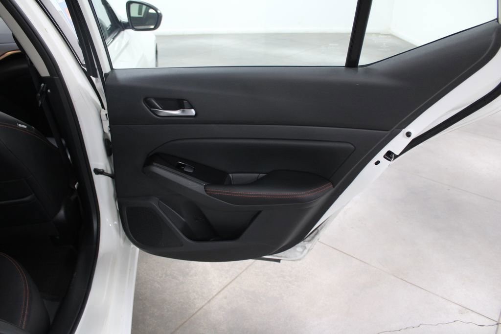 Used 2024 Nissan Altima 2.5 SR image 32