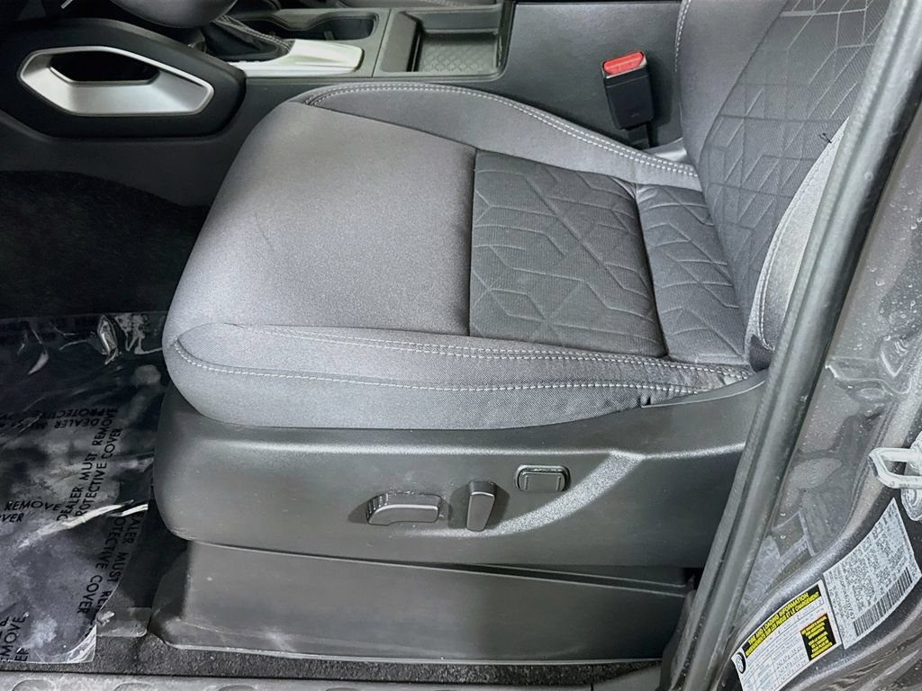 Certified 2025 Nissan Frontier SV w/ SV Convenience Package AWD/4WD image 25
