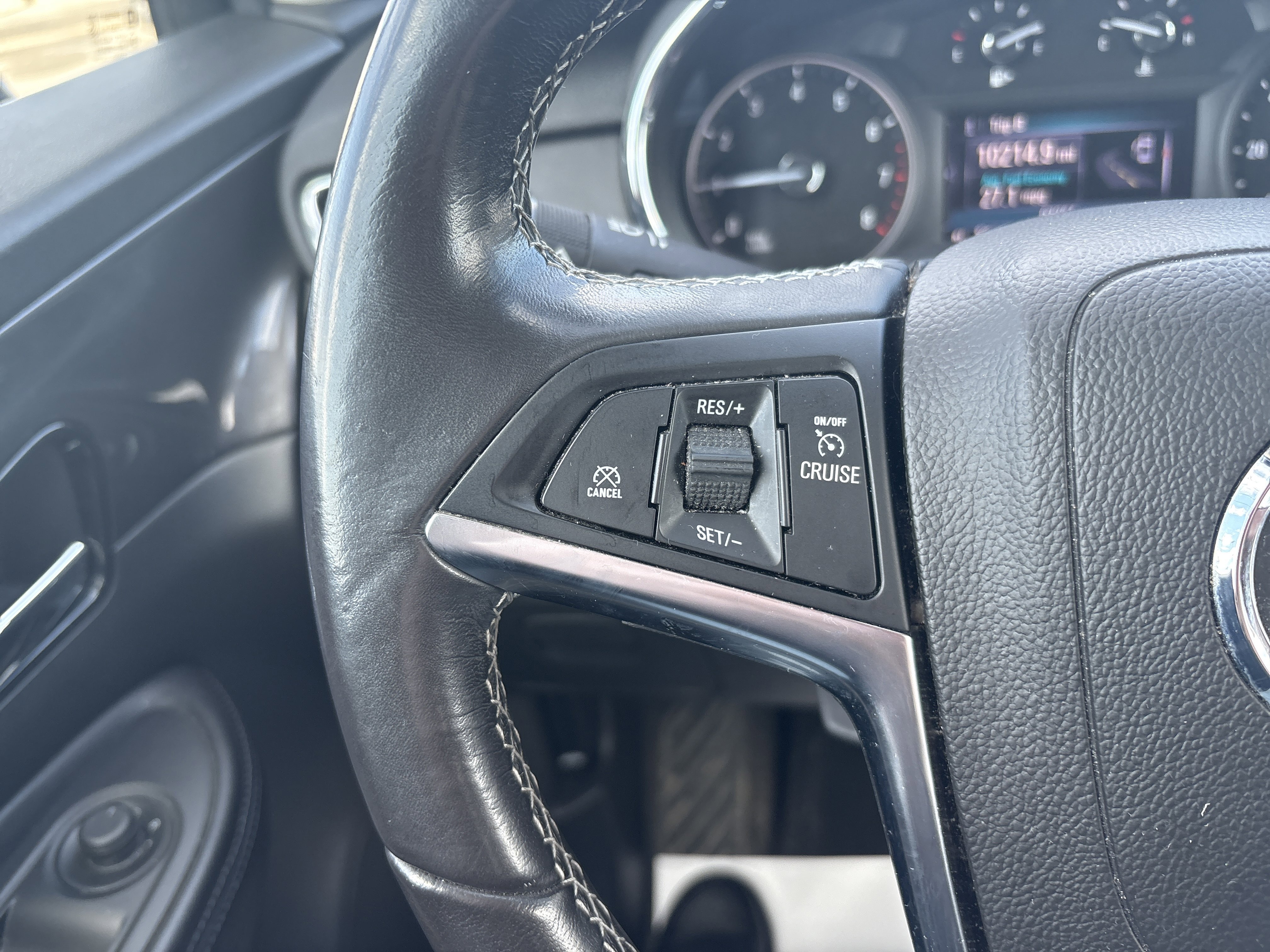 Used 2019 Buick Encore Preferred image 18