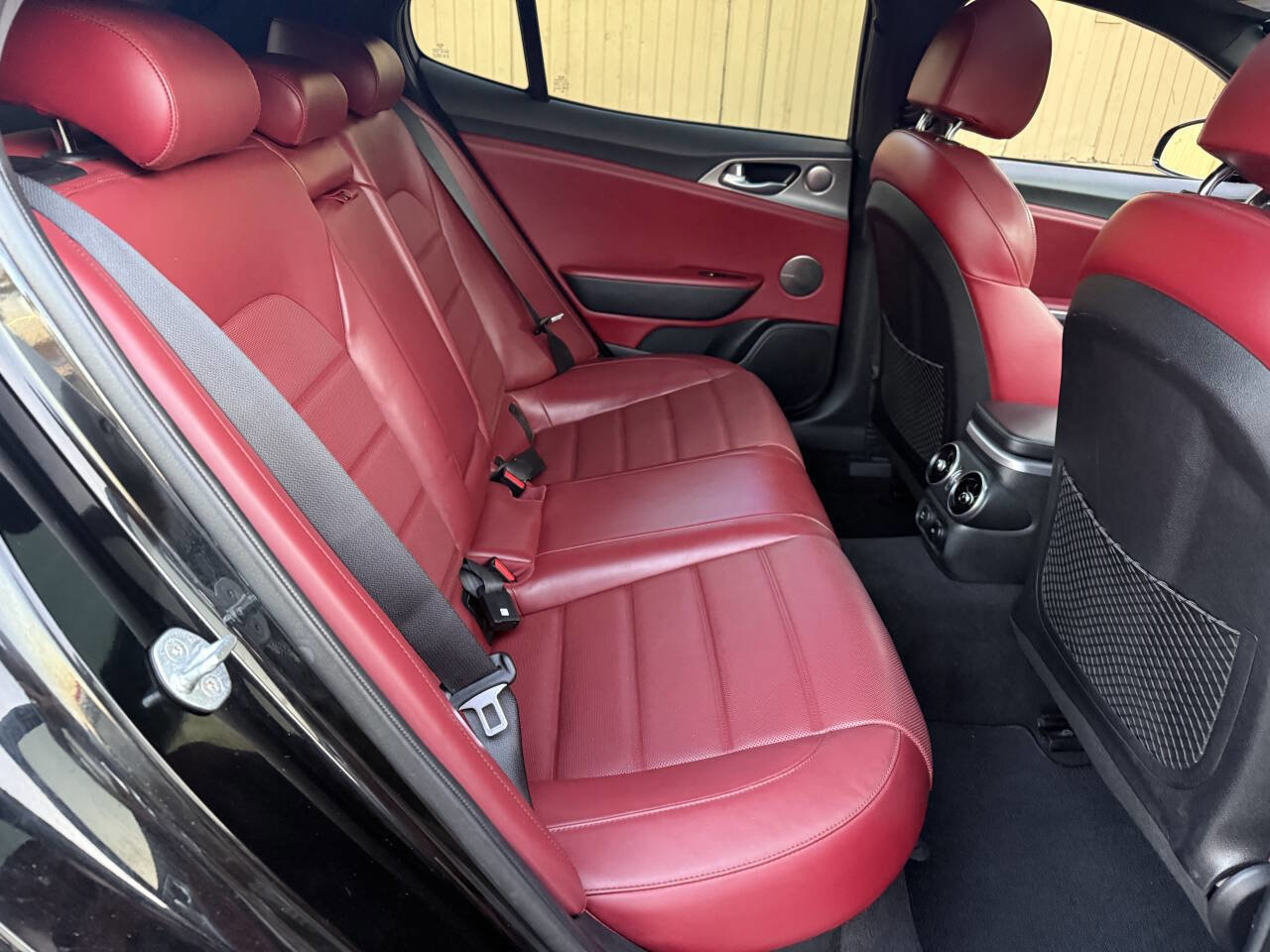 Used 2018 Kia Stinger GT2 AWD/4WD image 19