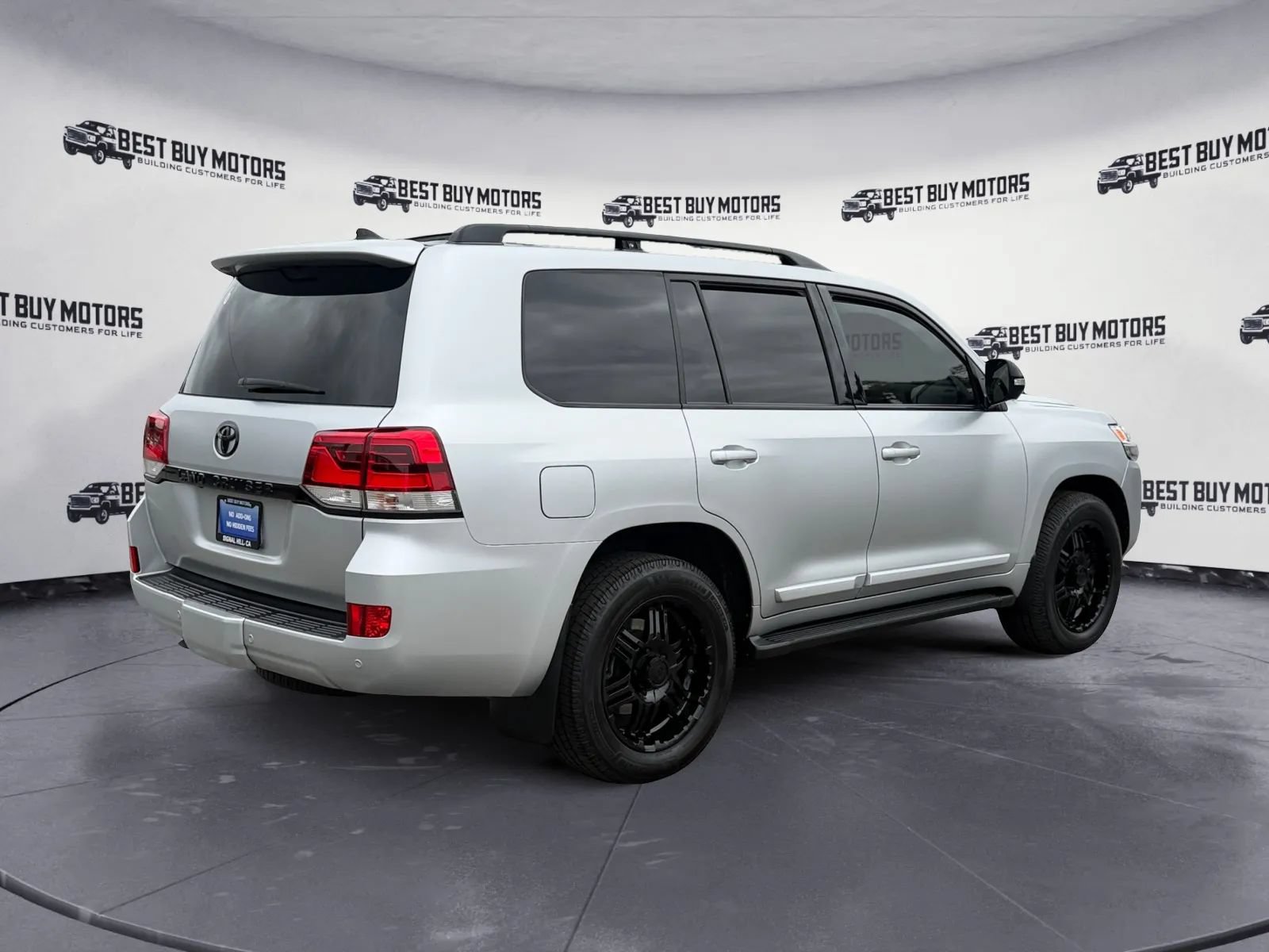 Used 2017 Toyota Land Cruiser AWD/4WD image 8