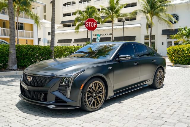 Used 2025 Cadillac CT5 V Blackwing w/ Carbon Fiber 2 Package RWD image 2