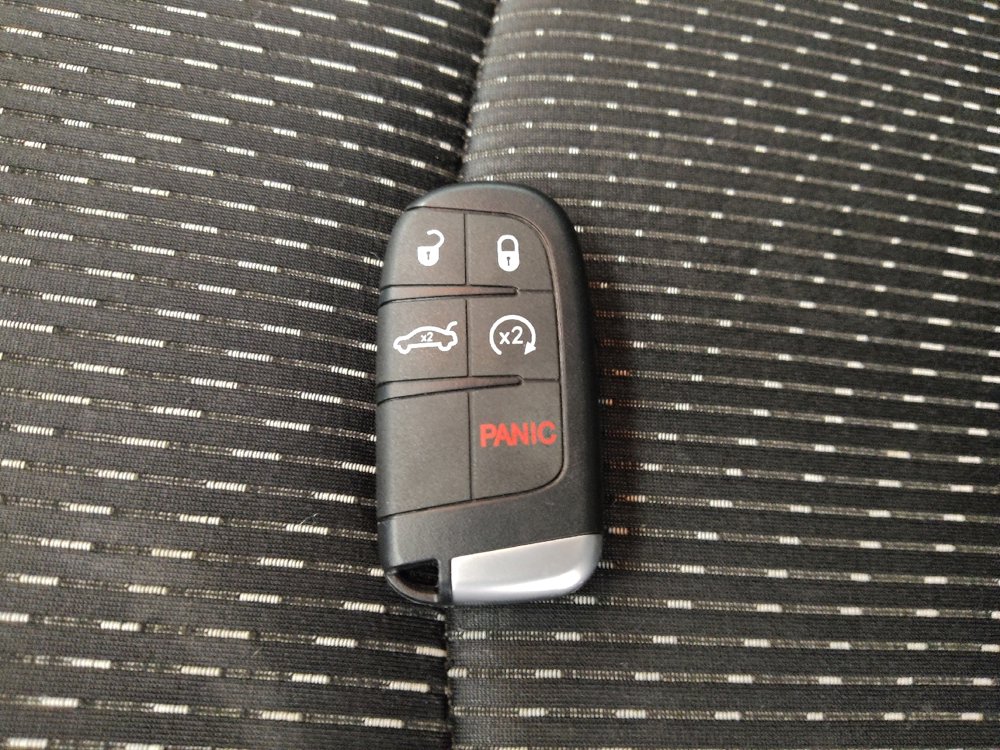 Used 2020 Dodge Journey SE w/ SE Popular Equipment Group image 32