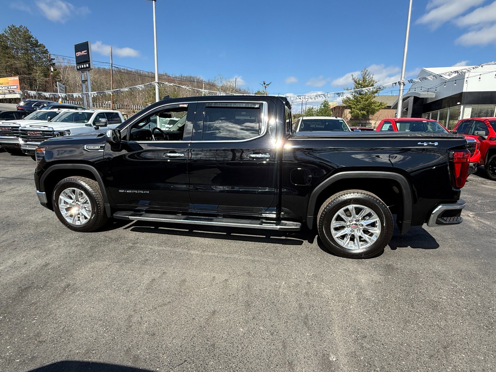 Used 2024 GMC Sierra 1500 SLT w/ SLT Premium Plus Package image 2