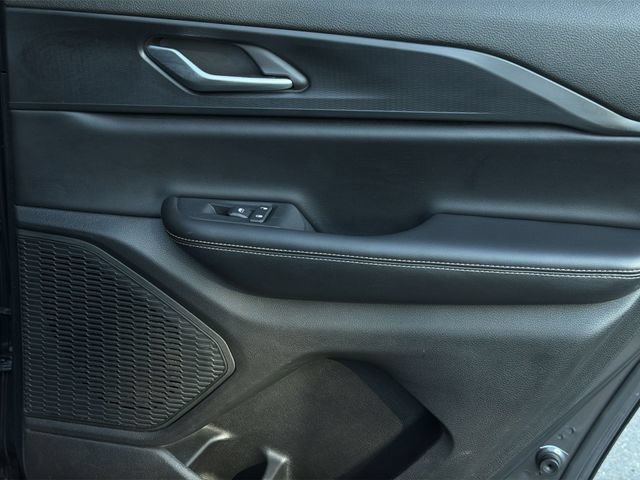 Used 2024 Jeep Grand Cherokee Altitude AWD/4WD image 36
