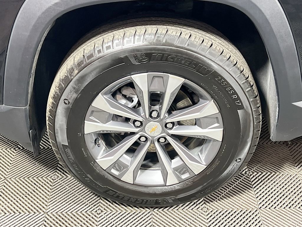 Used 2026 Chevrolet Equinox LT AWD/4WD image 26