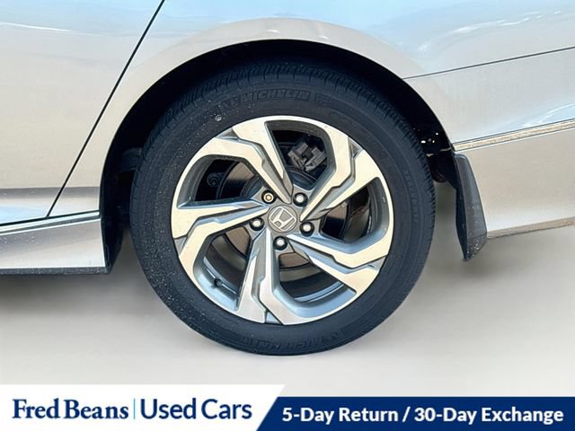 Used 2018 Honda Accord EX image 37