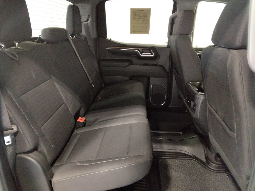 Used 2024 Chevrolet Silverado 1500 RST w/ Z71 Off-Road Package AWD/4WD image 38