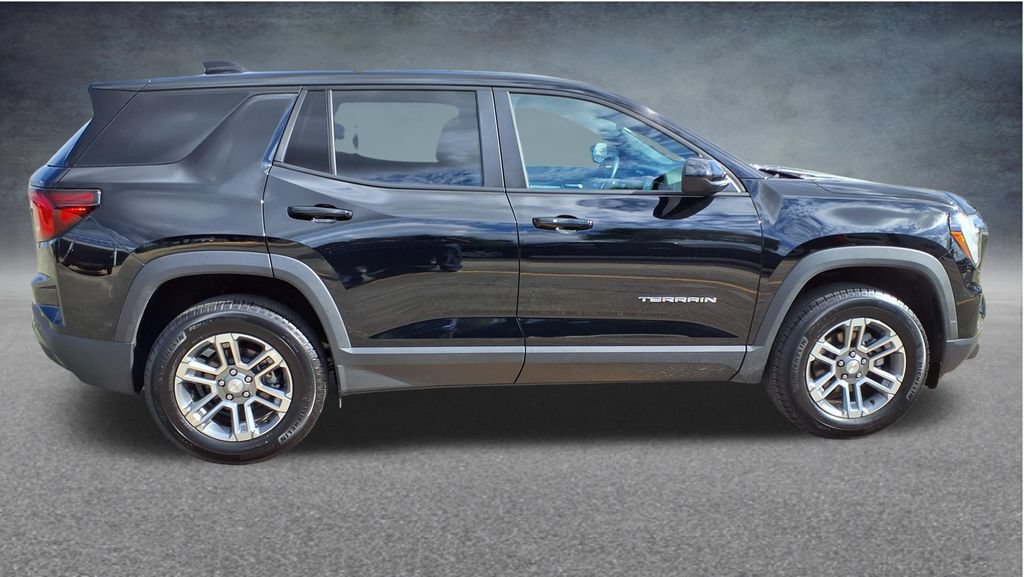 Used 2026 GMC Terrain Elevation w/ LPO, Floor Liner Package FWD image 11