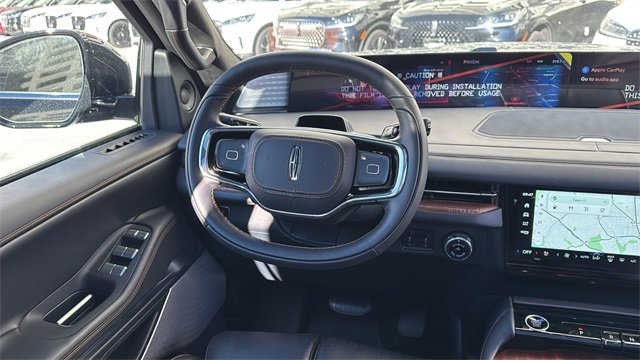 New 2025 Lincoln Navigator L Black Label image 25