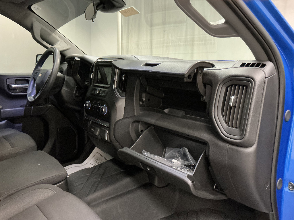 Used 2025 Chevrolet Silverado 1500 Custom AWD/4WD image 33