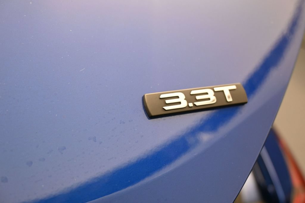 Used 2024 Genesis G70 3.3T Advanced RWD image 36