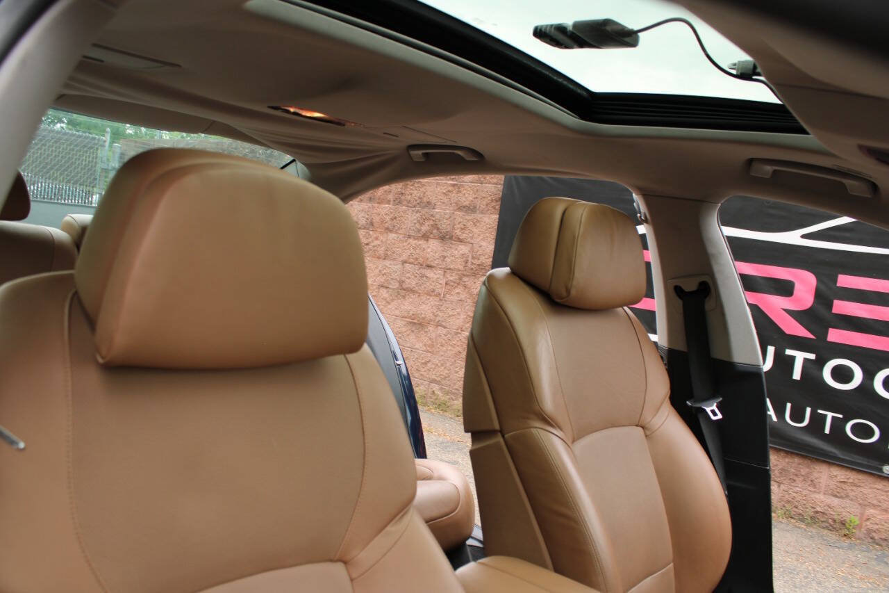 Used 2011 BMW 750Li xDrive AWD/4WD image 12