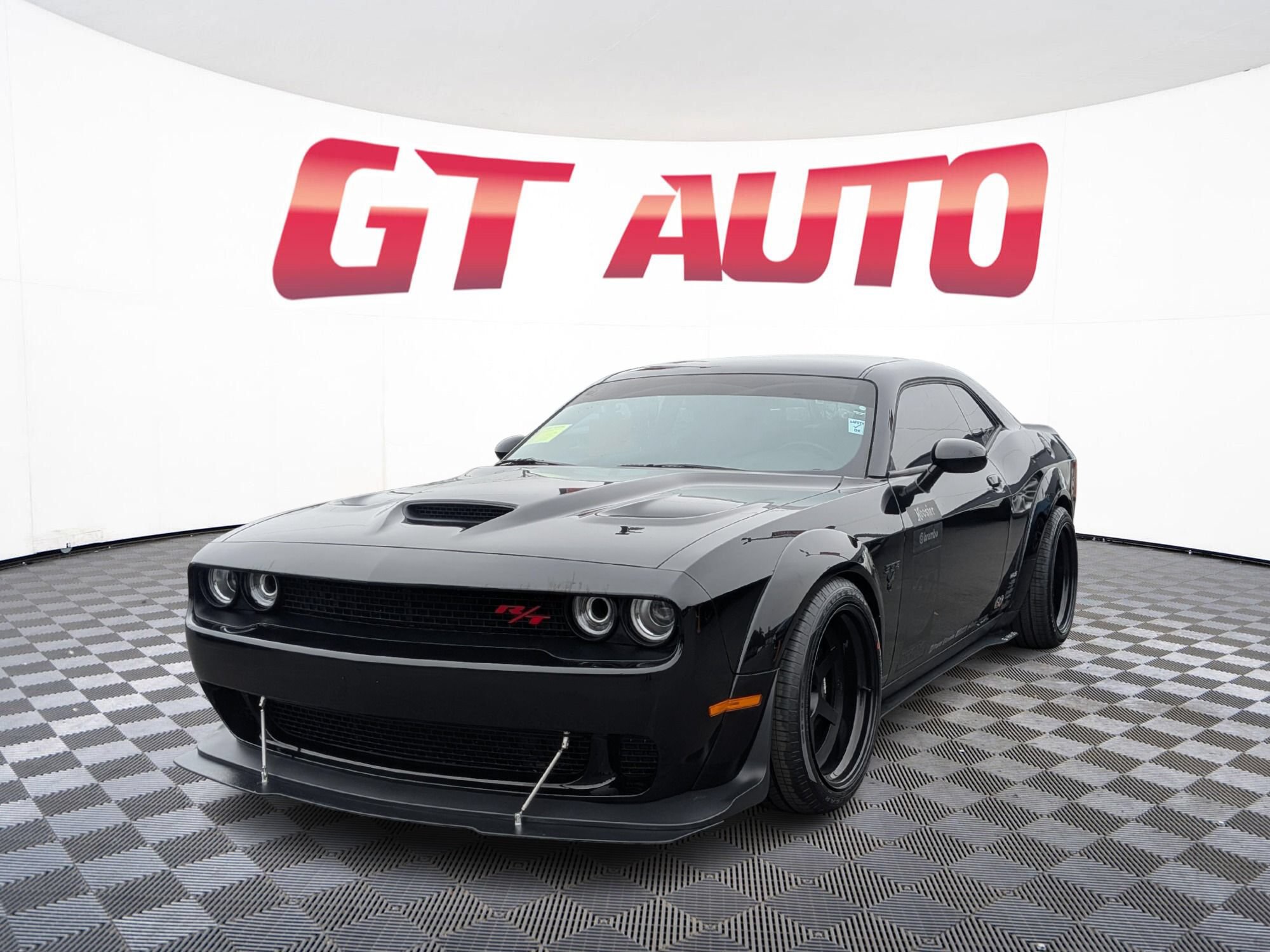 Used 2020 Dodge Challenger R/T Scat Pack RWD image 2