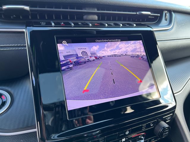 Certified 2024 Jeep Grand Cherokee L Altitude AWD/4WD image 17