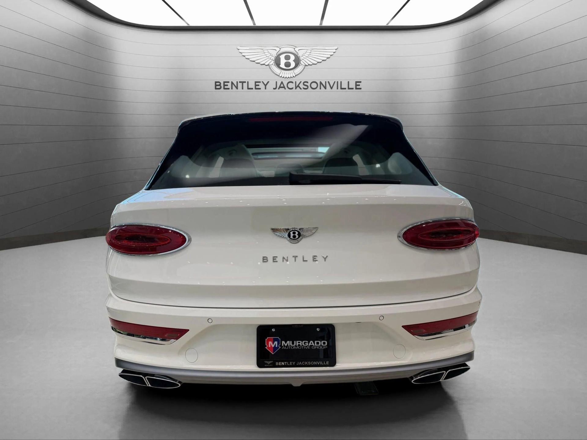 New 2025 Bentley Bentayga image 13