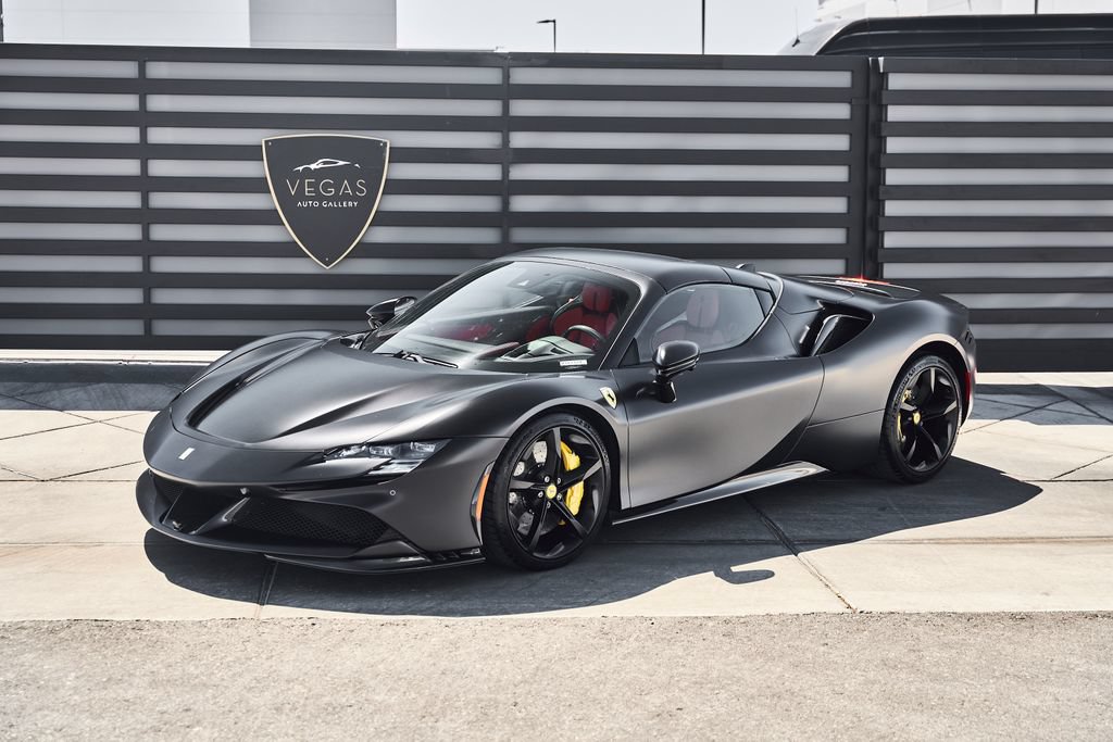 Used 2024 Ferrari SF90 Spider AWD/4WD image 6