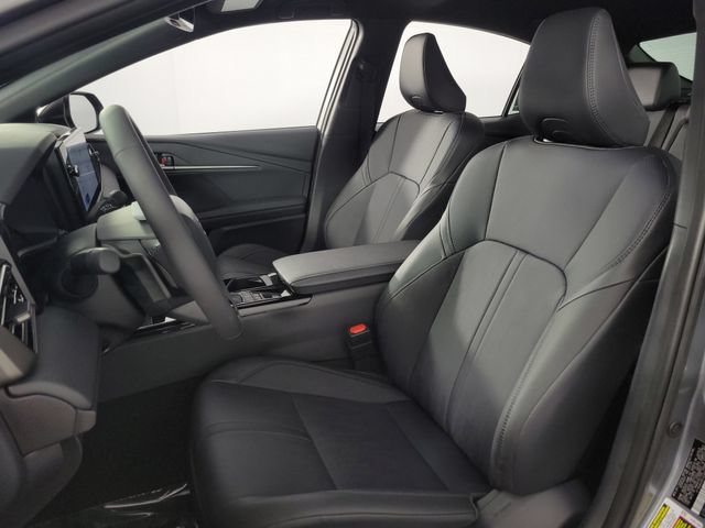 Used 2026 Toyota Camry XSE FWD image 14