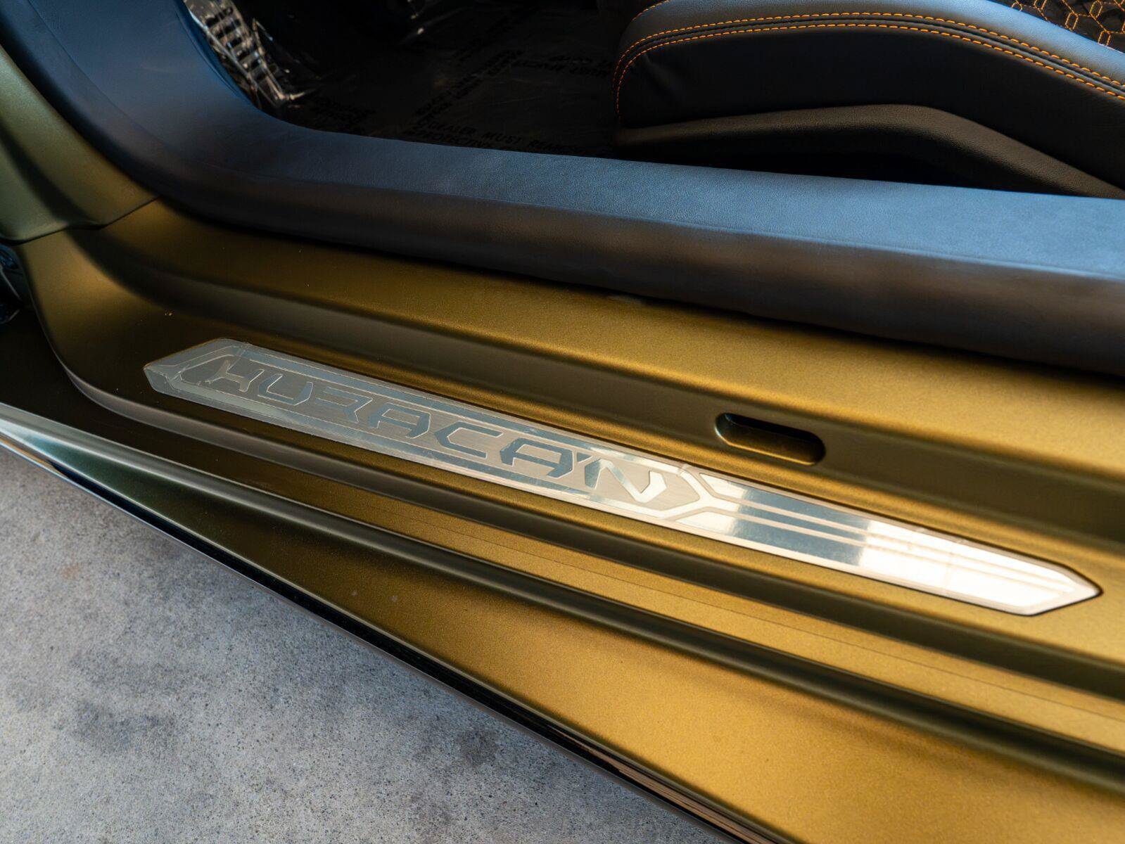 Used 2023 Lamborghini Huracan EVO RWD image 53