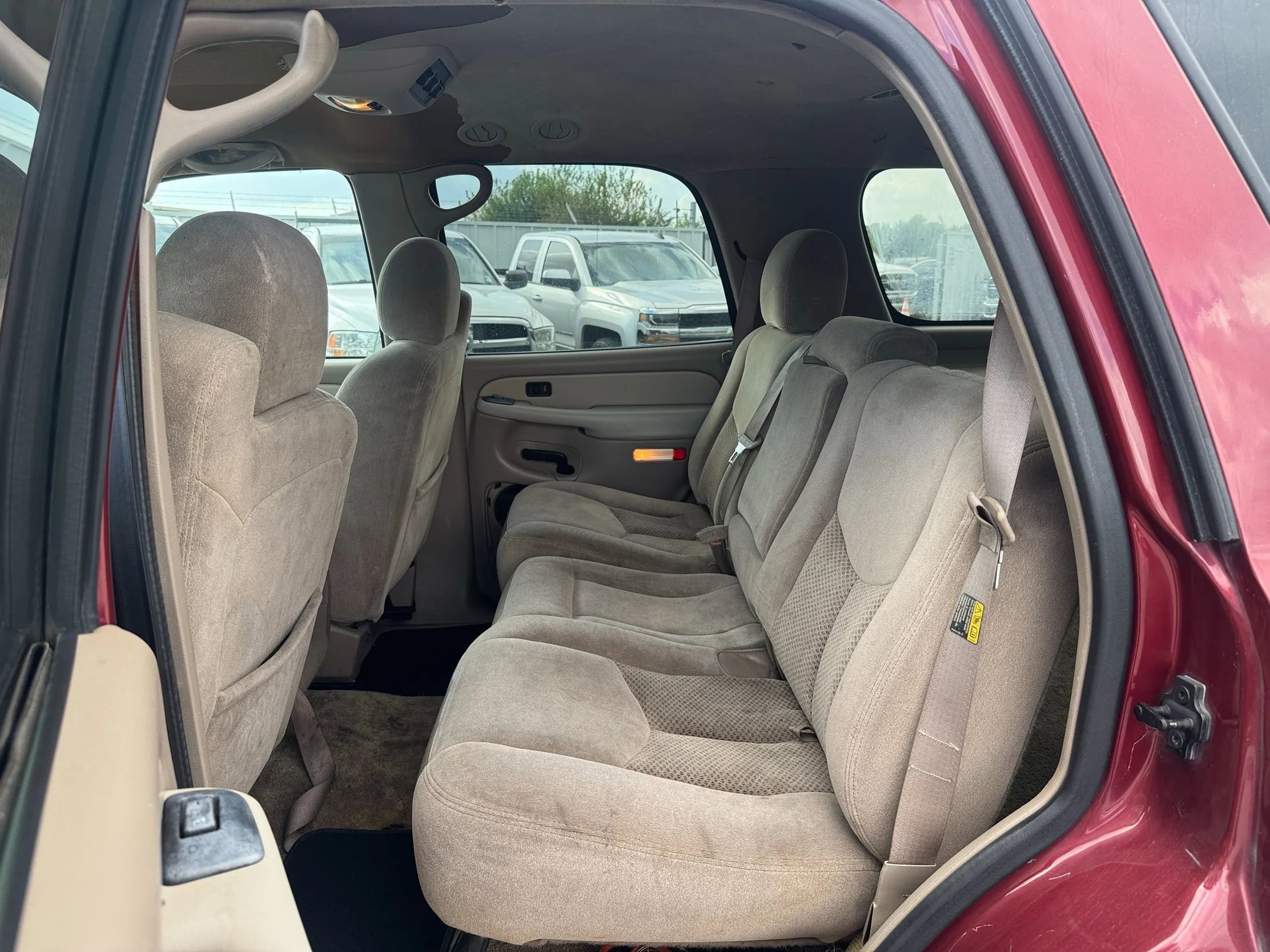 Used 2003 Chevrolet Tahoe LS image 18