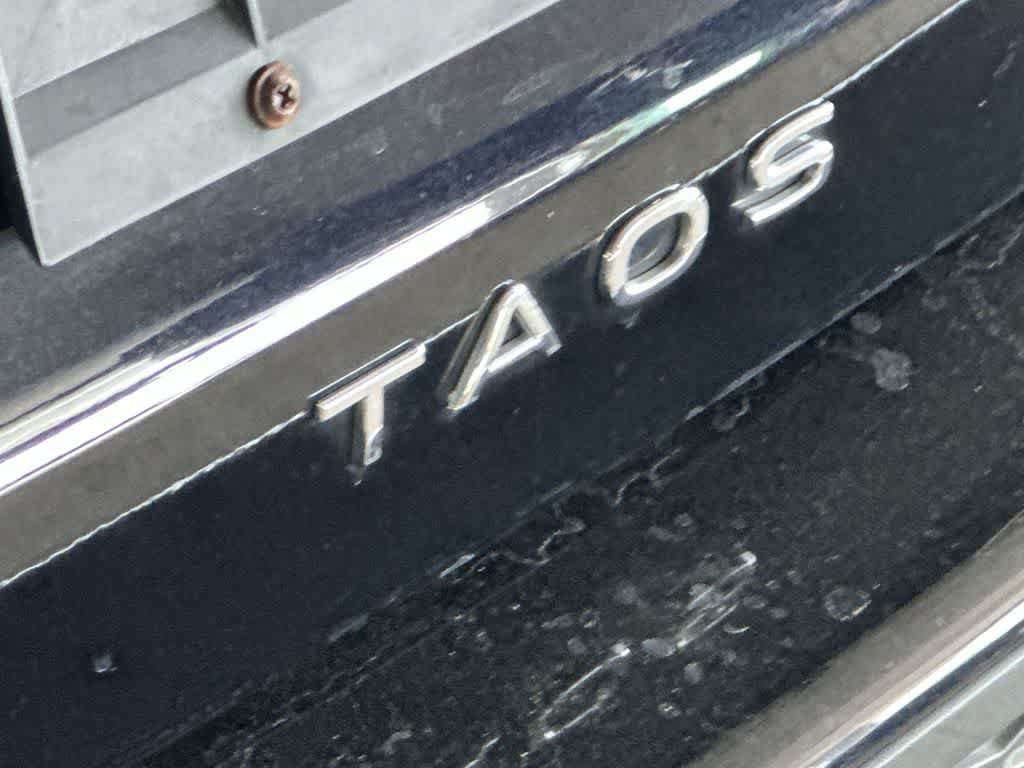 Certified 2023 Volkswagen Taos S FWD image 10