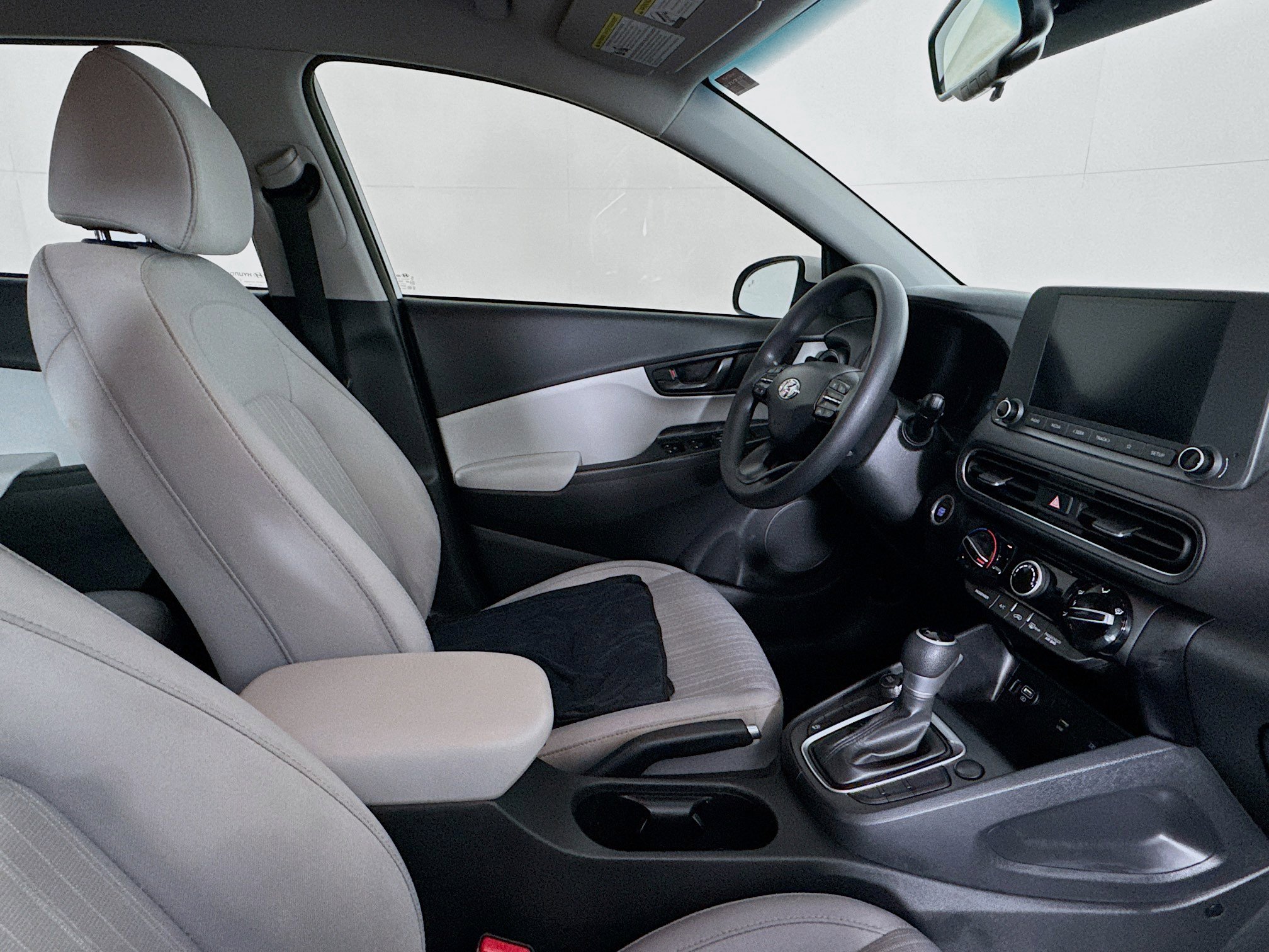 Used 2022 Hyundai Kona SEL image 40