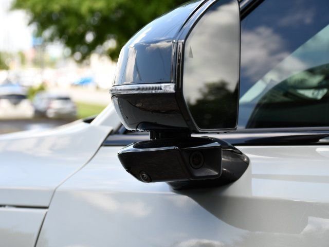 New 2025 Volvo EX90 Ultra image 10