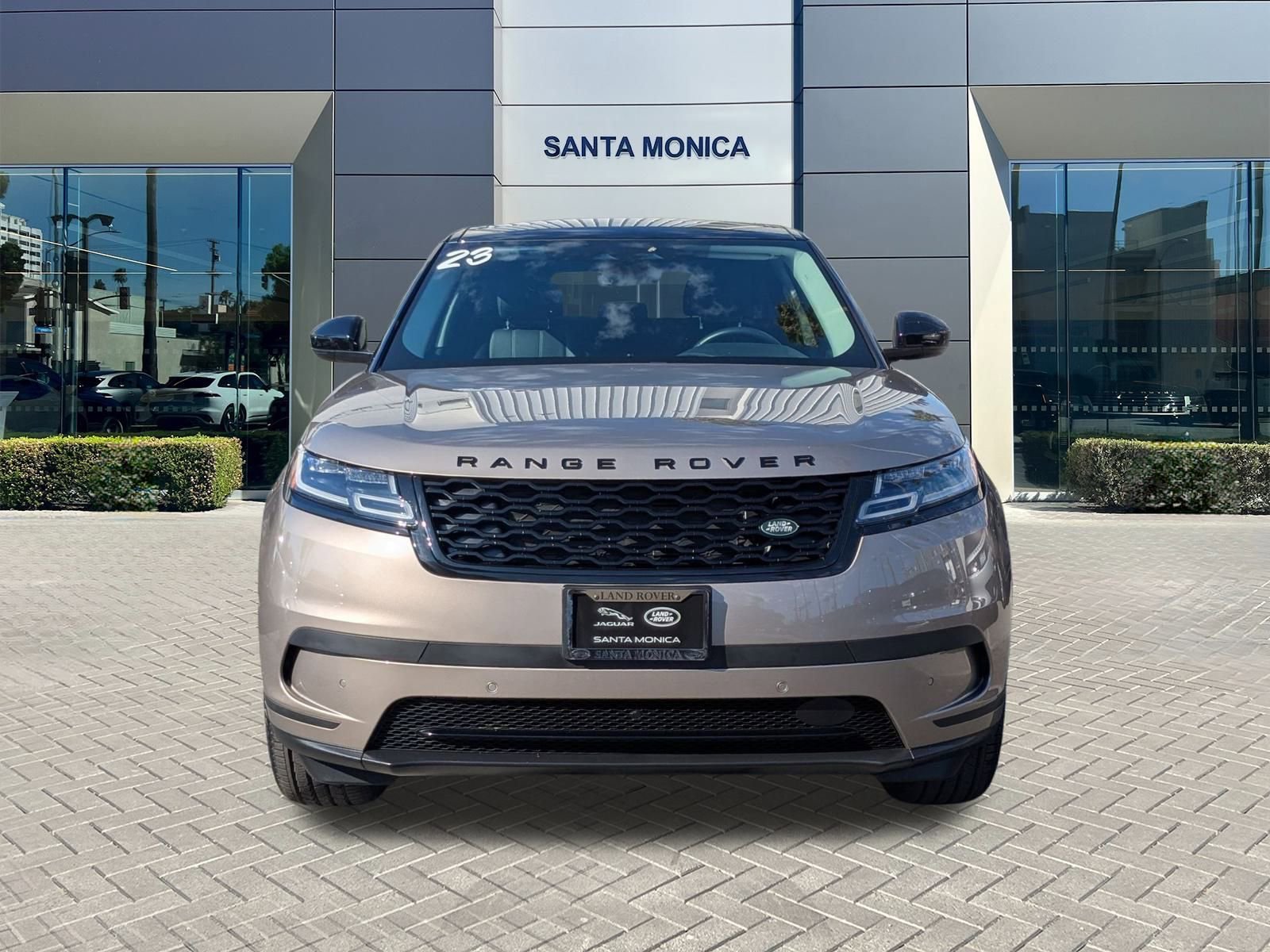 Used 2023 Land Rover Range Rover Velar S image 2