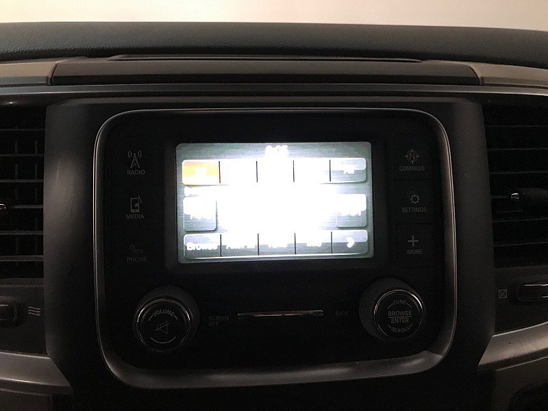 Used 2015 RAM 1500 Classic SLT image 27