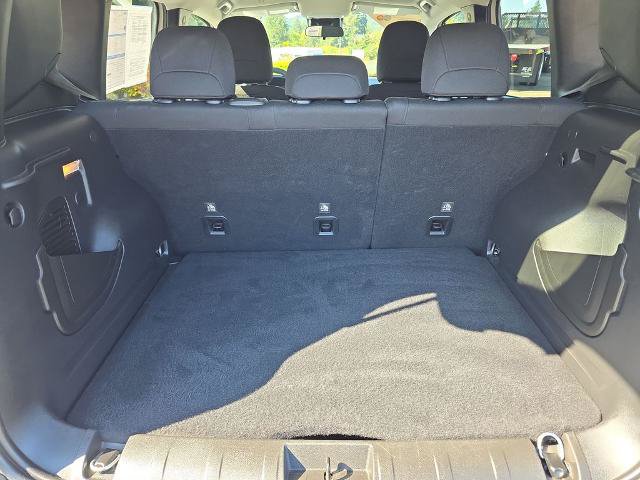 Used 2020 Jeep Renegade Latitude AWD/4WD image 29