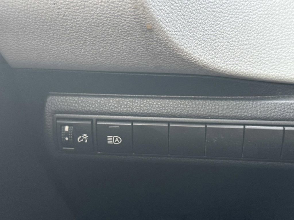 Used 2024 Toyota Corolla SE FWD image 26