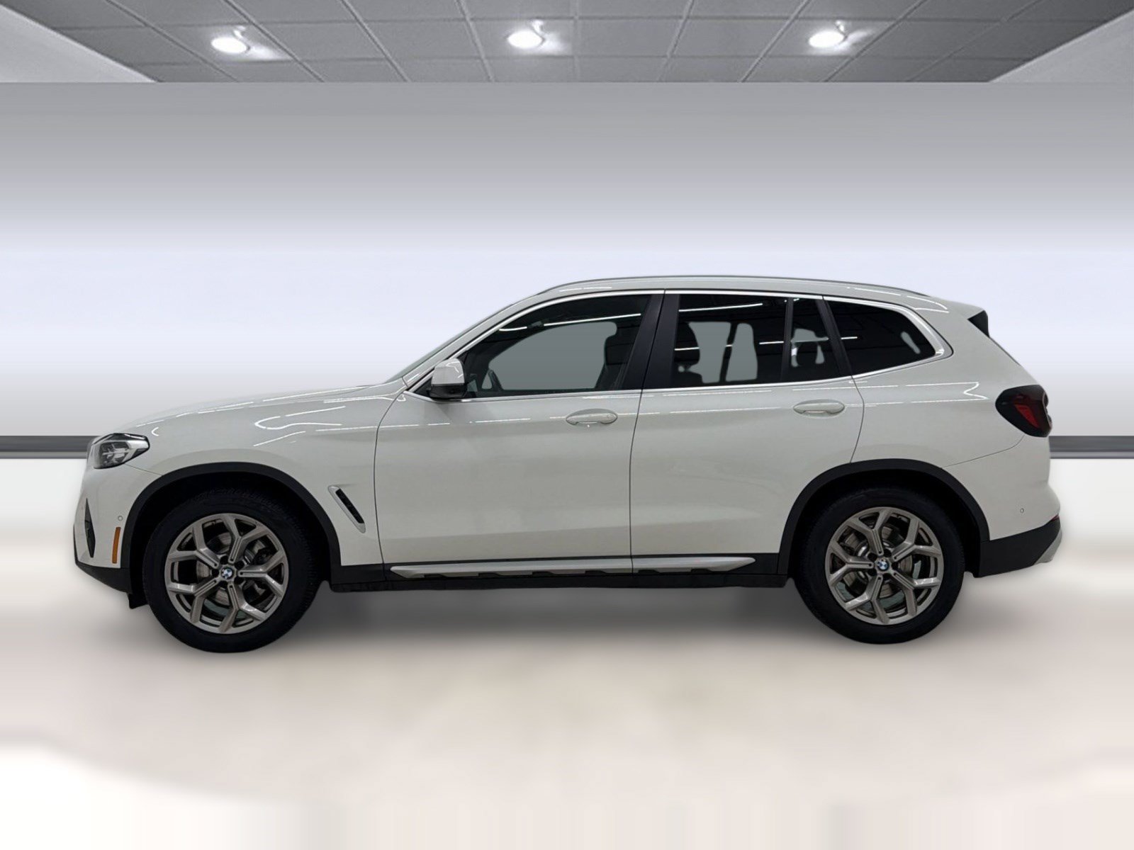 Certified 2024 BMW X3 xDrive30i w/ Premium Package AWD/4WD image 2