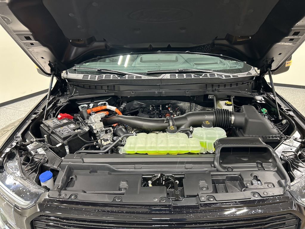 New 2026 Ford F150 Platinum w/ Equipment Group 702A High image 35