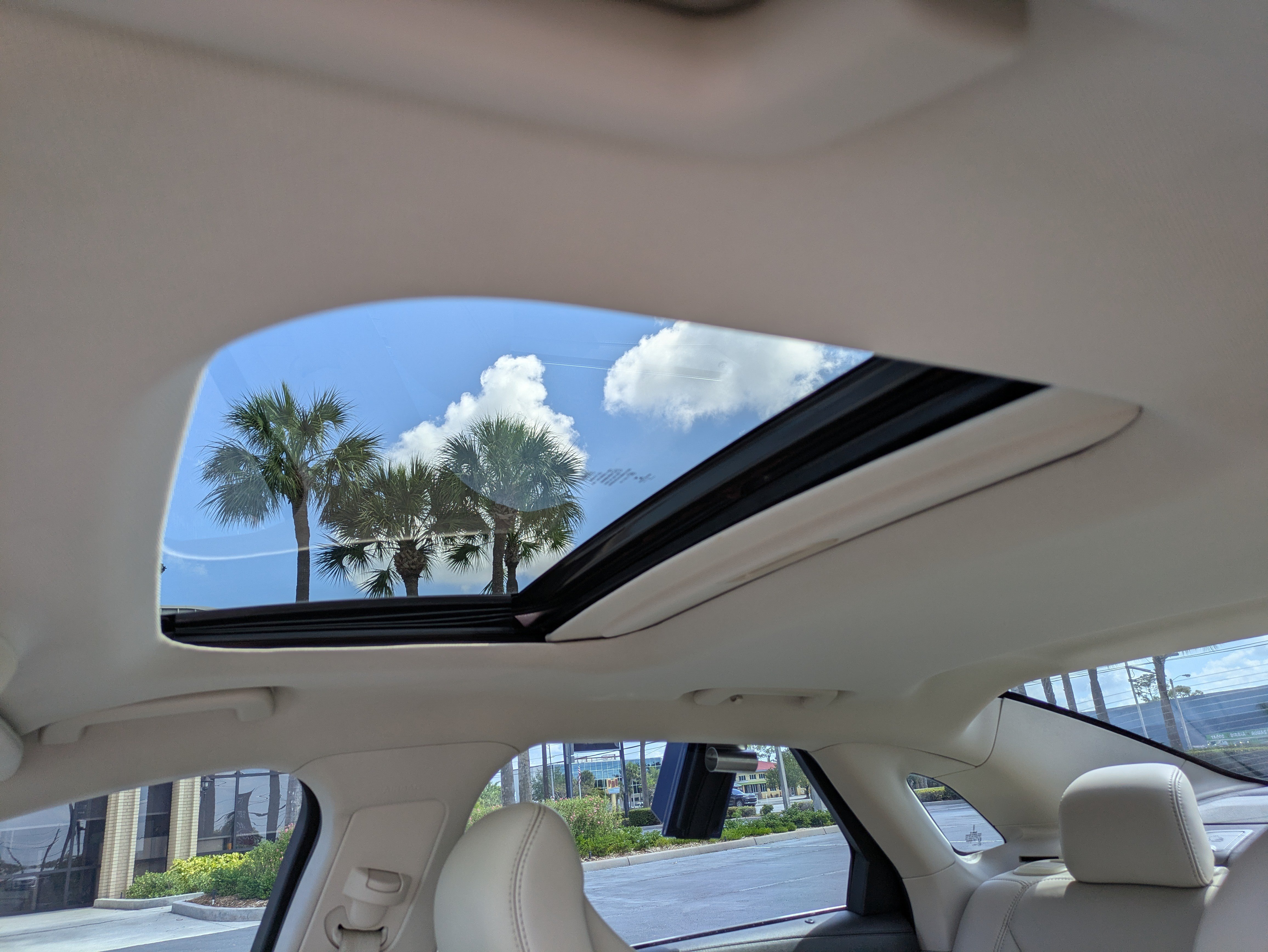 Used 2018 Lincoln MKZ Select w/ Select Plus Package FWD image 17