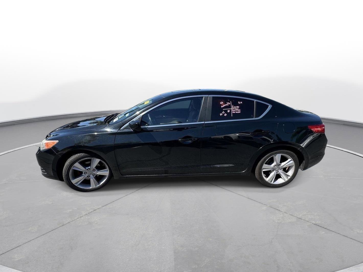 Used 2015 Acura ILX w/ Premium Package FWD image 9