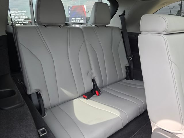 Used 2024 Acura MDX w/ Technology Package FWD image 46