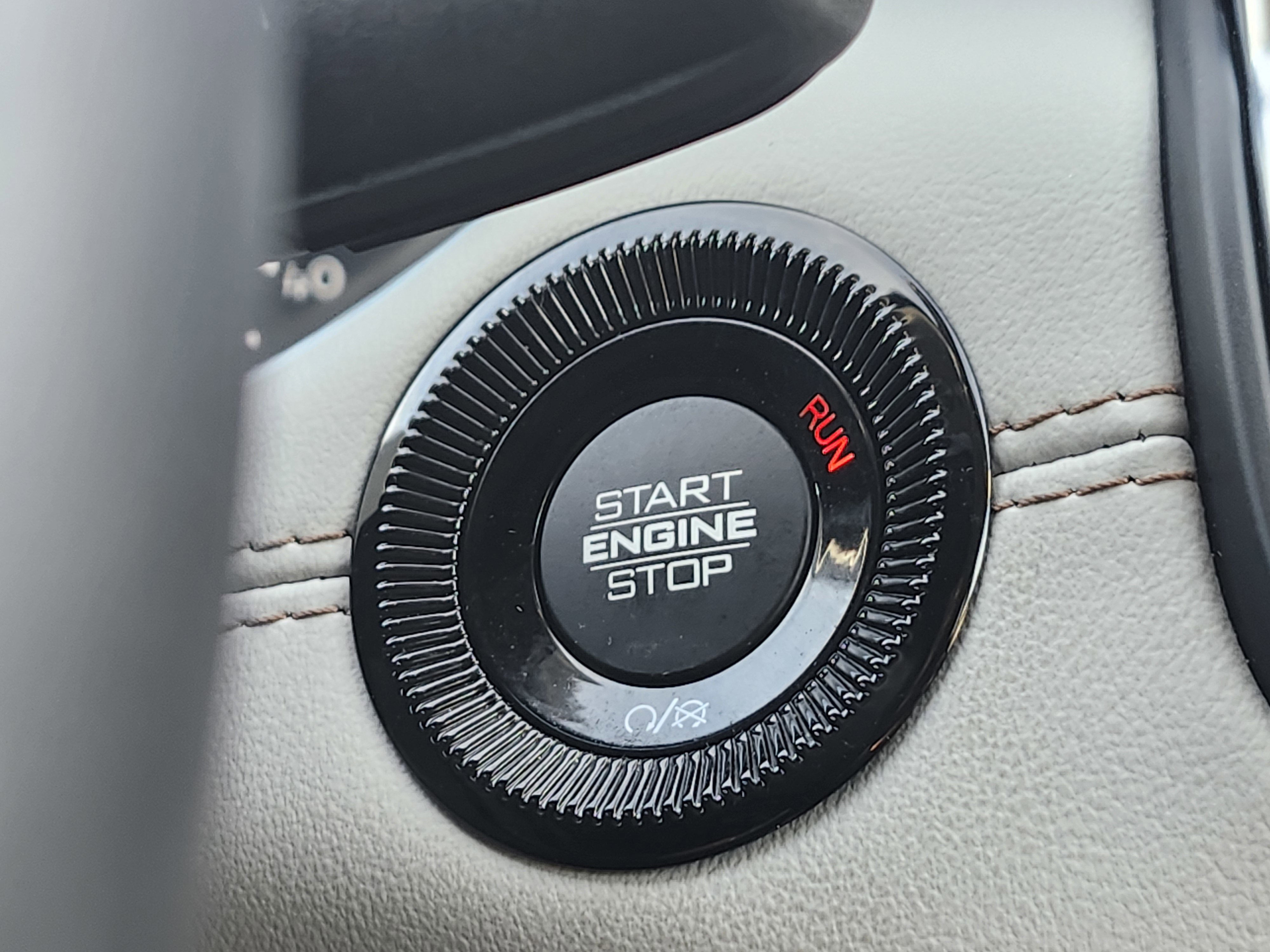 Used 2022 Jeep Compass Limited image 26