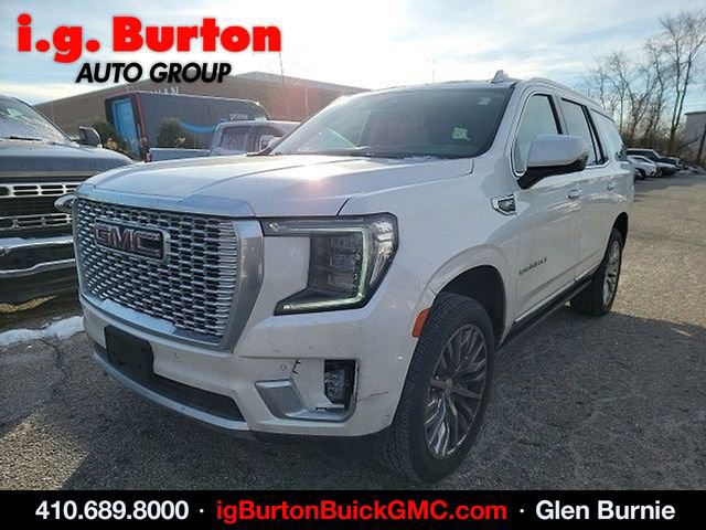 Used 2024 GMC Yukon Denali w/ Advanced Technology Package image 3