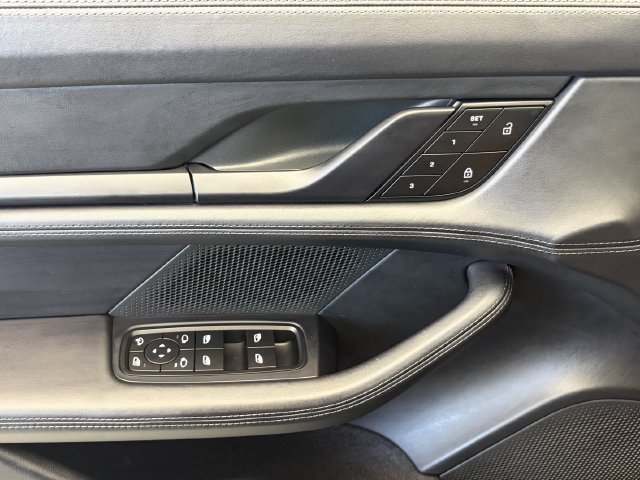 Used 2023 Porsche Taycan GTS AWD/4WD image 20