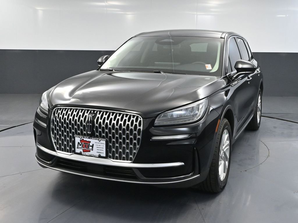 Used 2024 Lincoln Corsair Premiere image 11