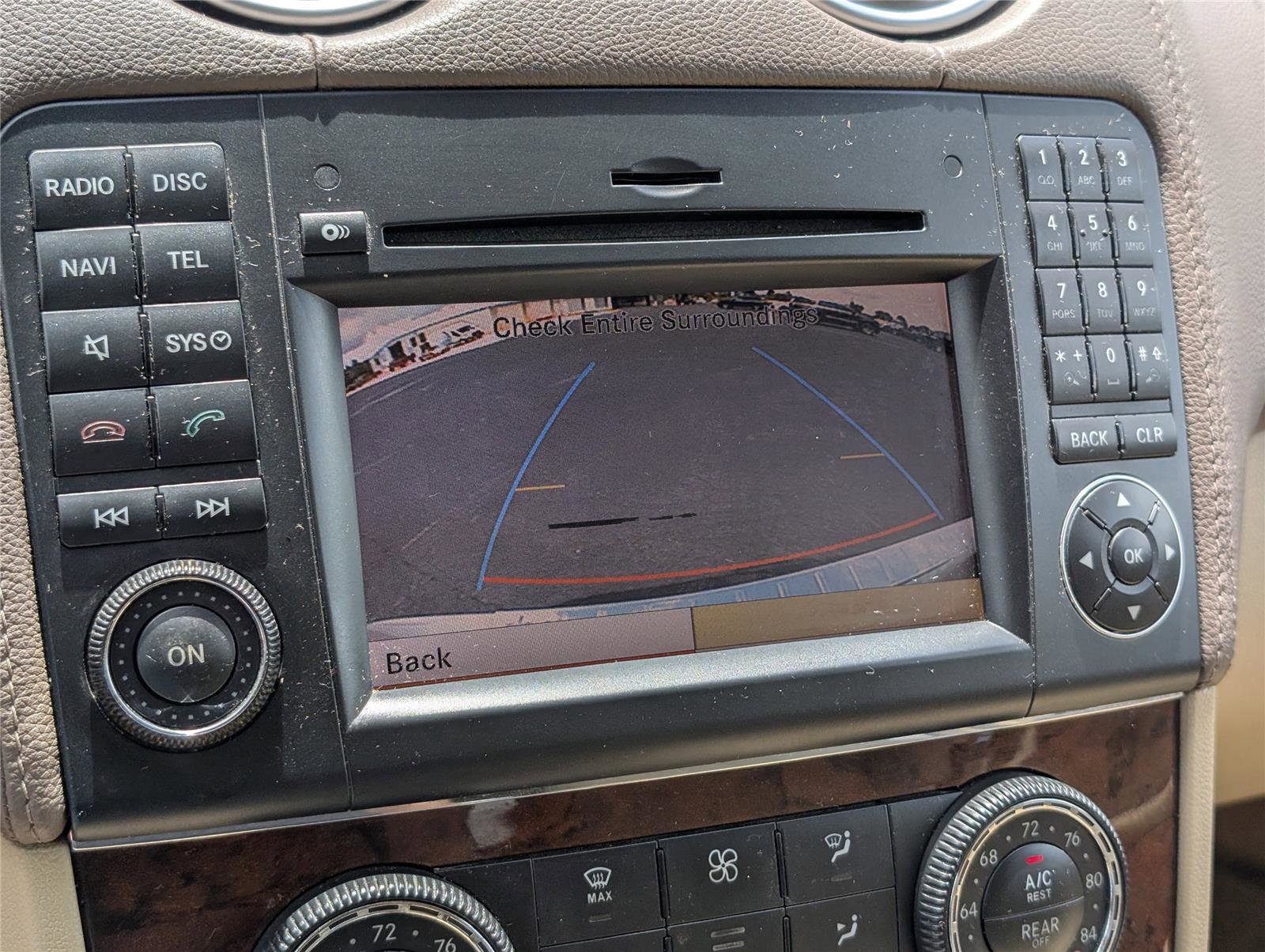 Used 2012 Mercedes-Benz GL 320 BlueTEC 4MATIC image 15