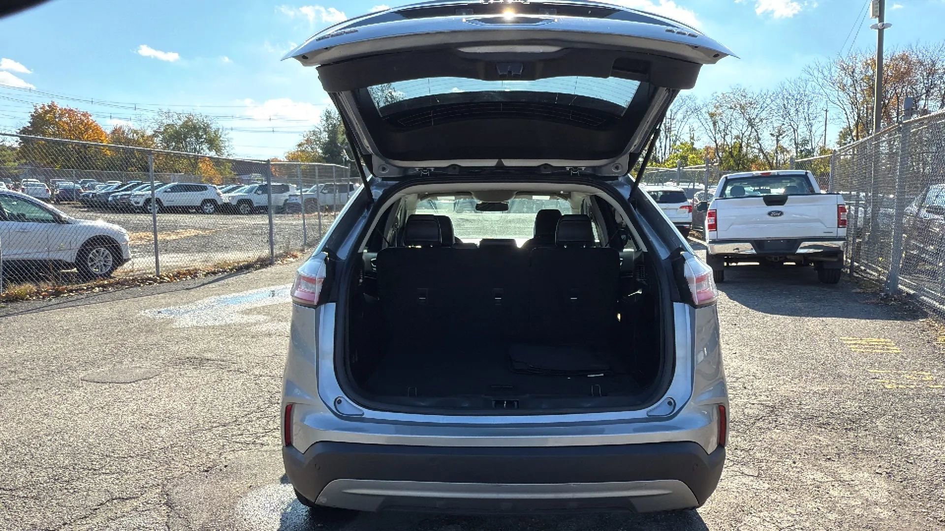 Used 2024 Ford Edge SEL image 26