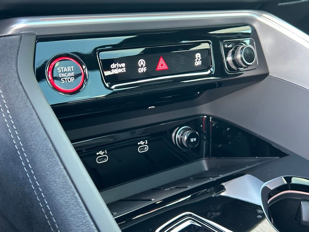 New 2025 Audi SQ5 Premium Plus image 20